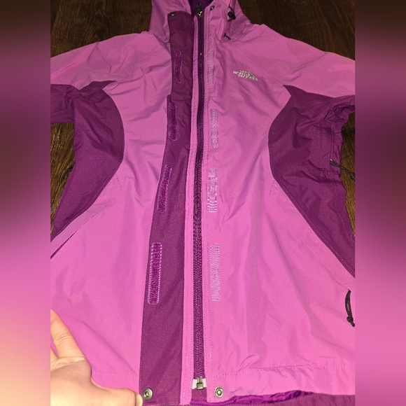 NORTH FACE WOMEN JACKET- Purple & Lavendar- SIZE XS - Picture 6 of 12